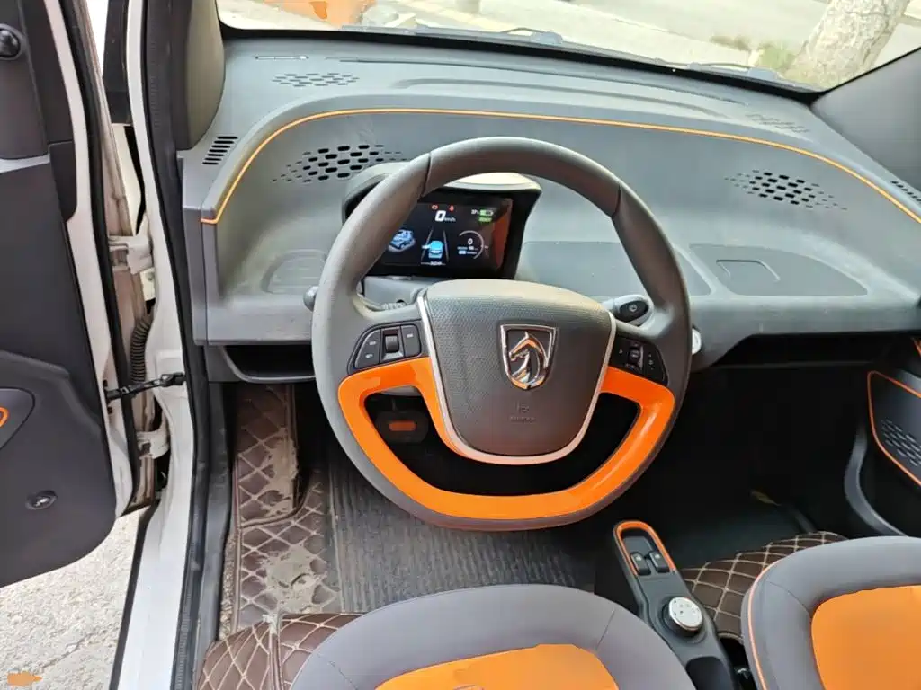 Baojun E100 — фото 11