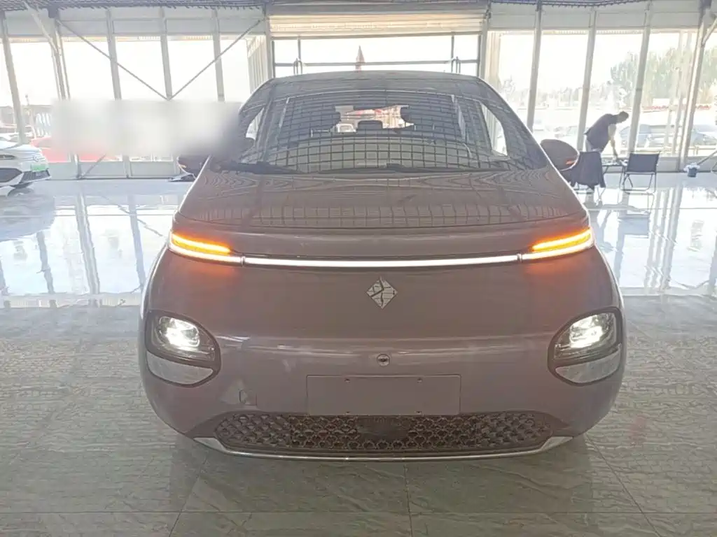Baojun Yunduo — фото 3