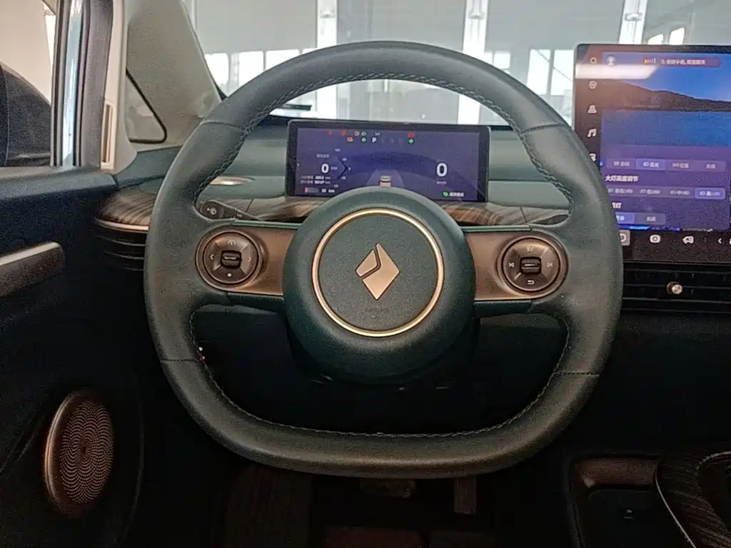 Baojun Yunduo — фото 11