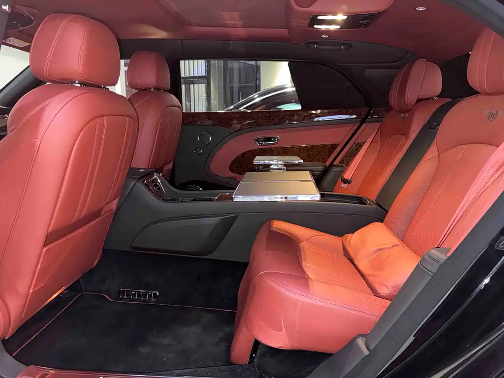 Bentley Mulsanne — фото 15