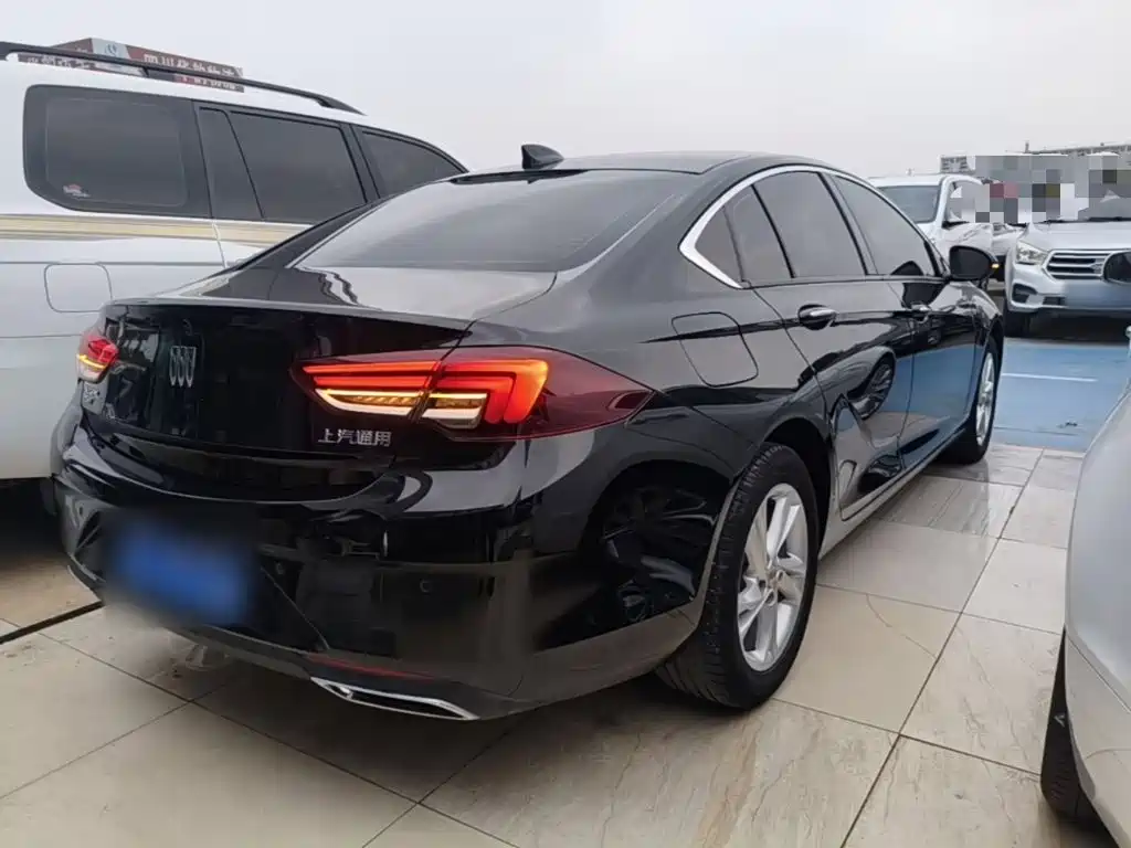 Buick Regal — фото 7