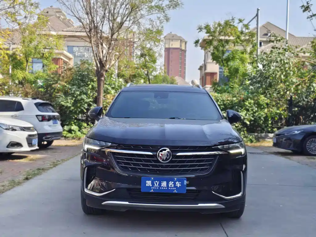 Buick Envision Plus — фото 2