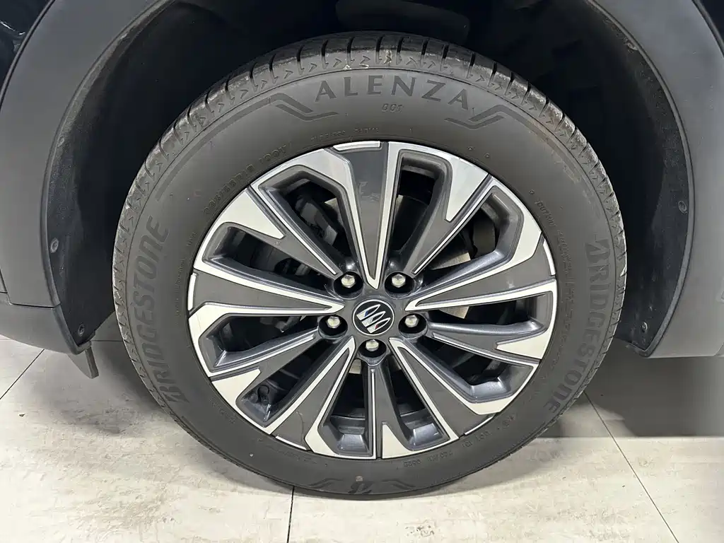 Buick Envision S — фото 11