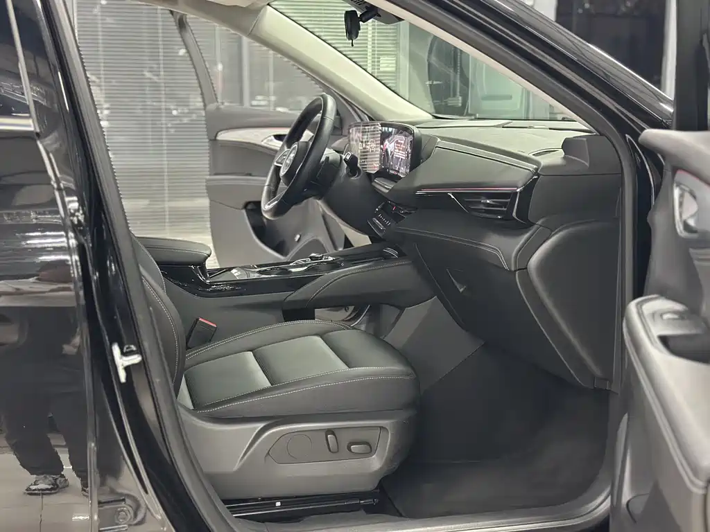 Buick Envision S — фото 9