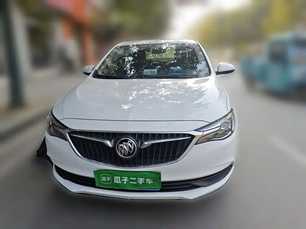 Buick Excelle — фото 2