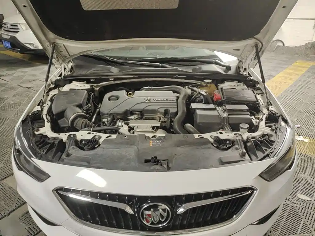 Buick Regal — фото 20