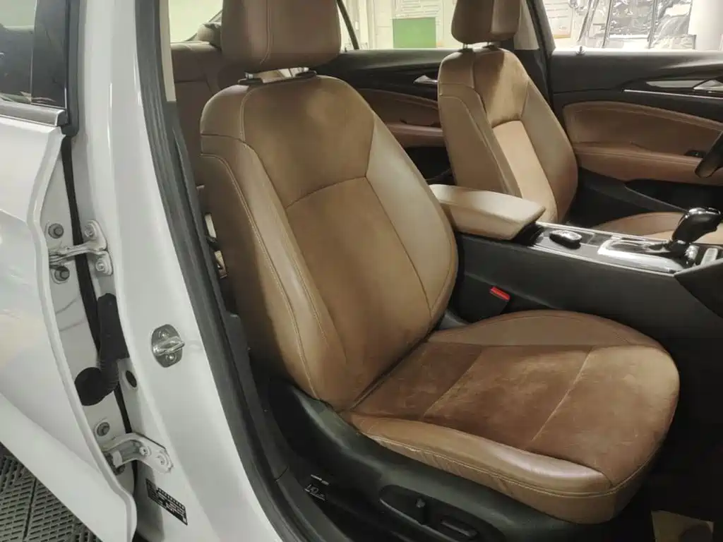 Buick Regal — фото 25