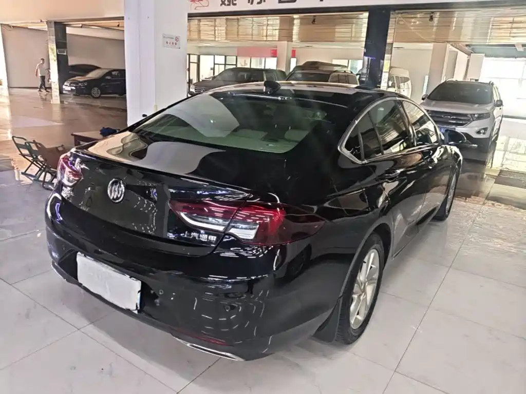 Buick Regal — фото 7