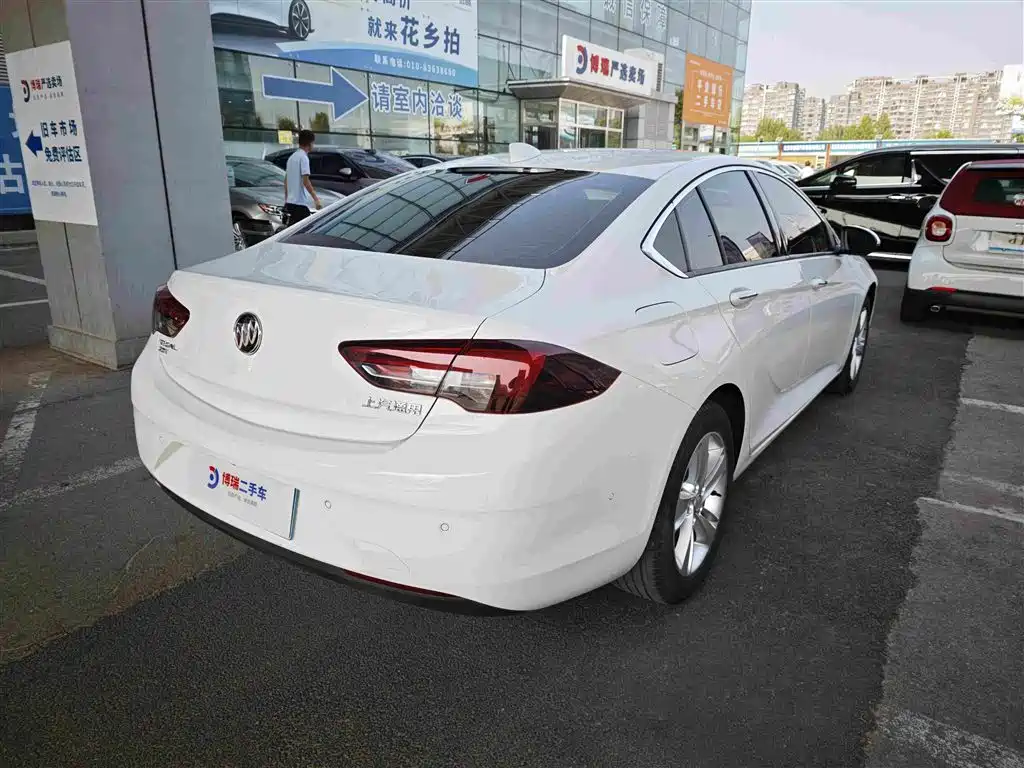 Buick Regal — фото 7