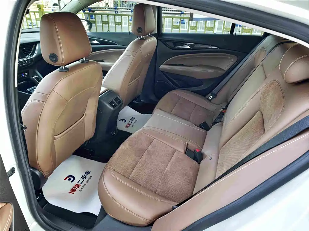 Buick Regal — фото 9