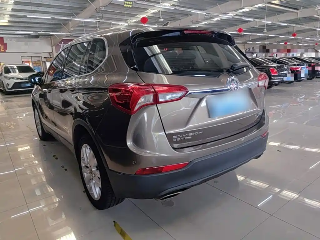 Buick Envision Plus — фото 5