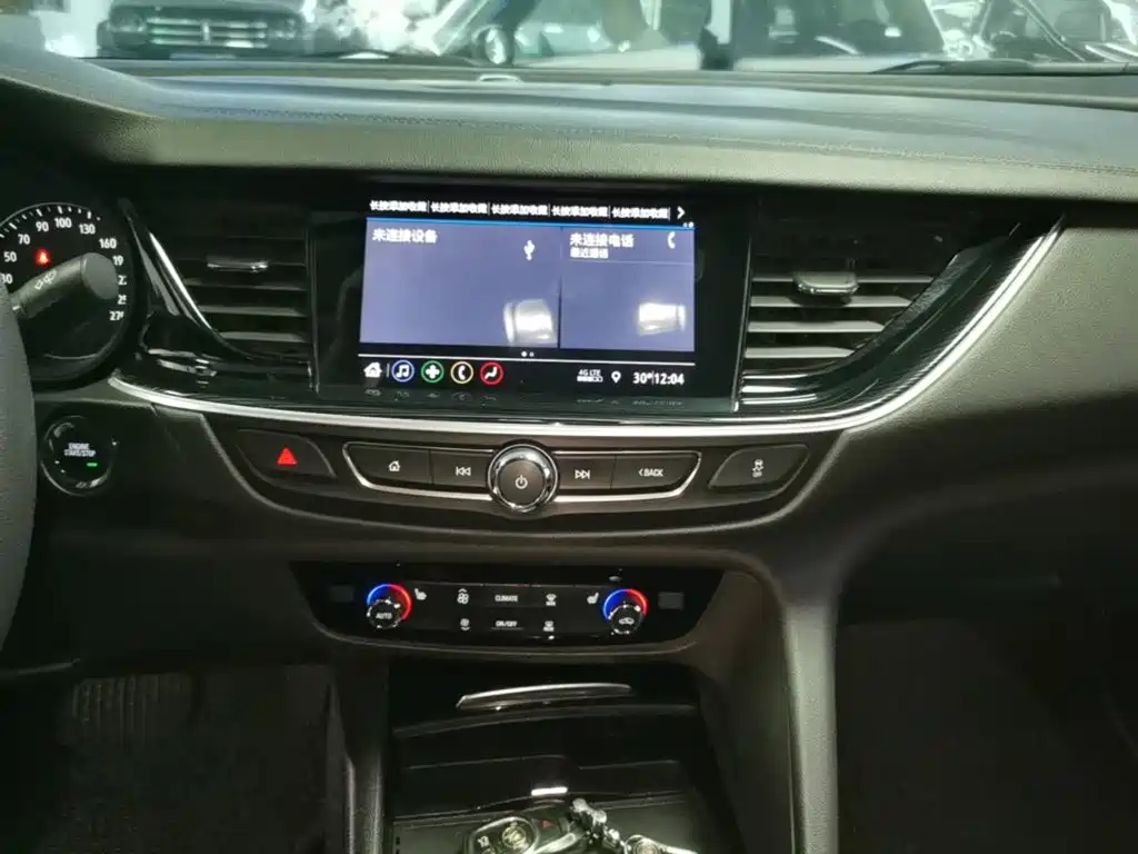 Buick Regal — фото 13