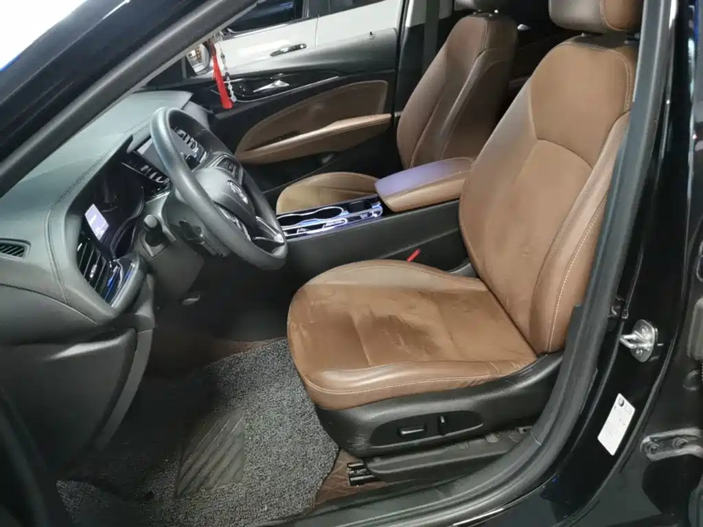 Buick Regal — фото 15