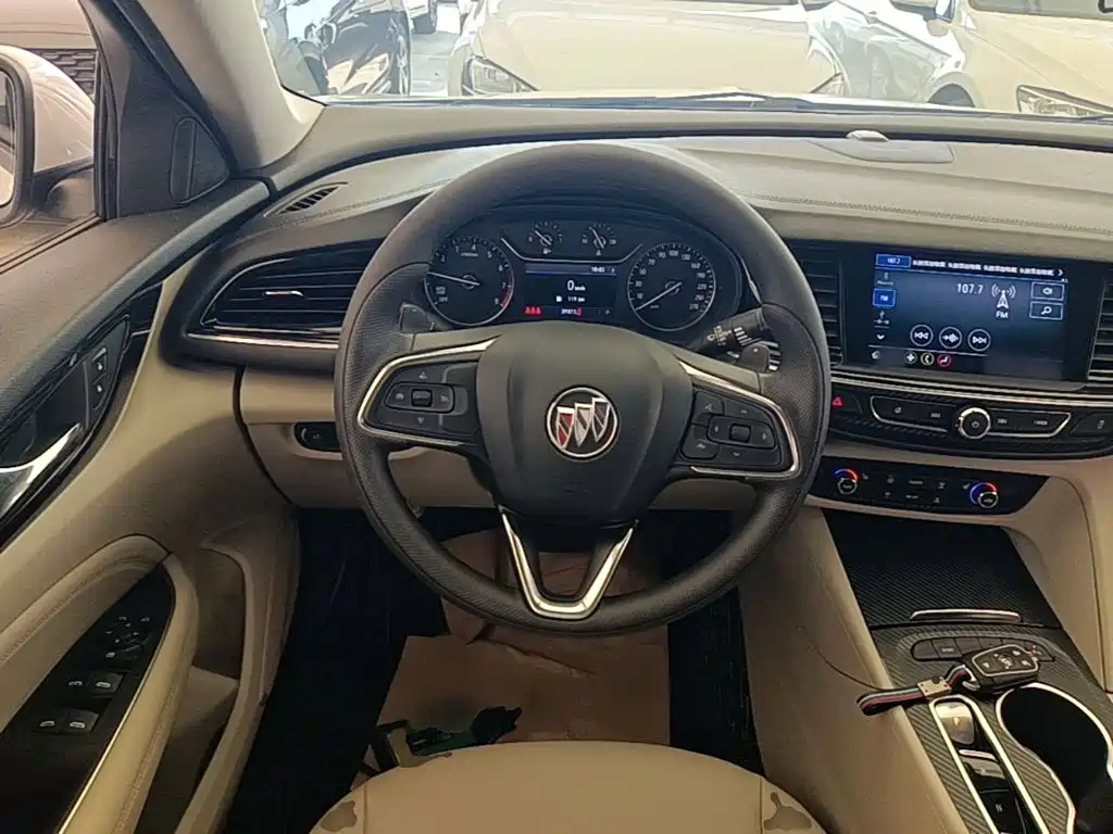 Buick Regal — фото 11