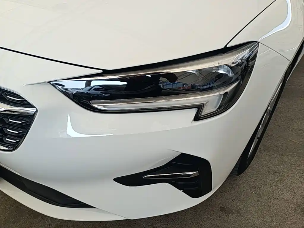 Buick Regal — фото 24