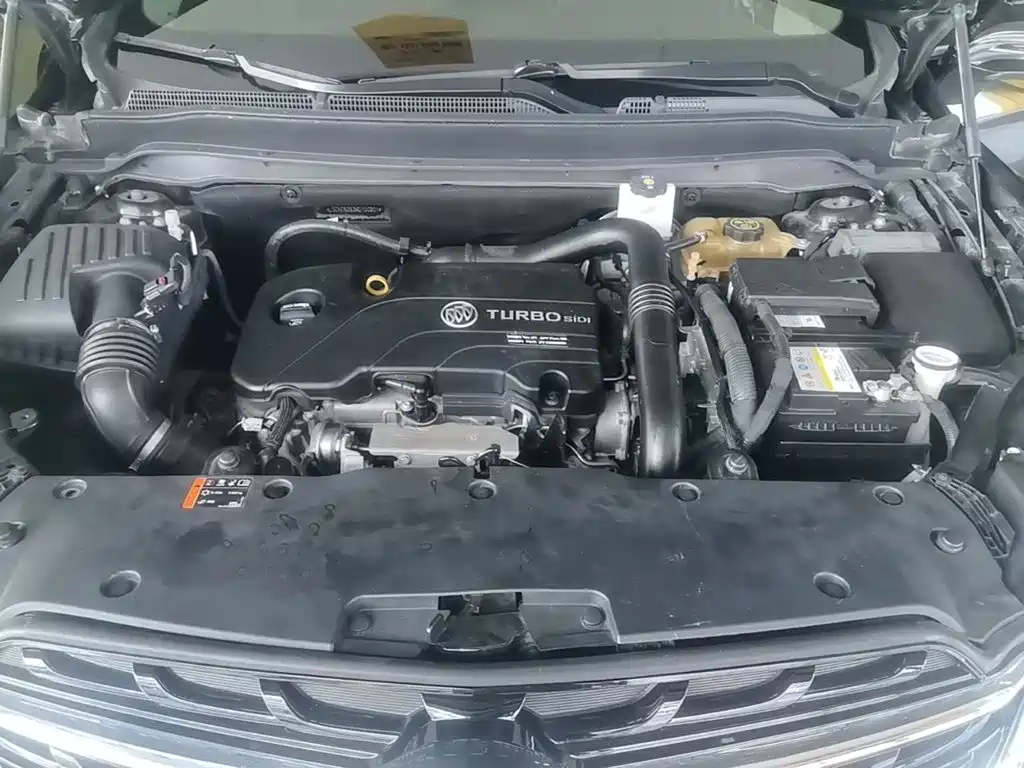Buick Envision Plus — фото 13