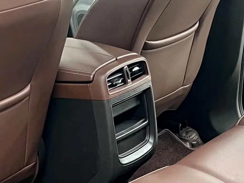 Buick Envision Plus — фото 13