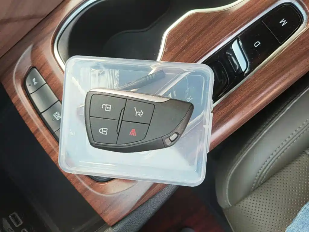 Buick Envision Plus — фото 9