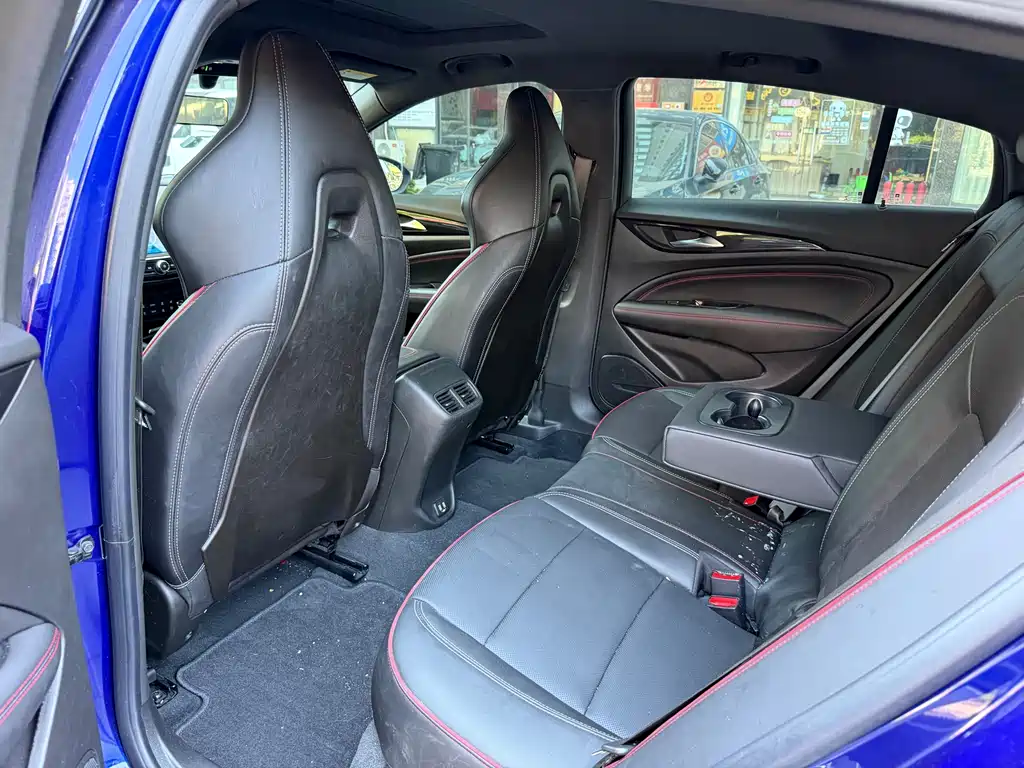 Buick Regal — фото 5