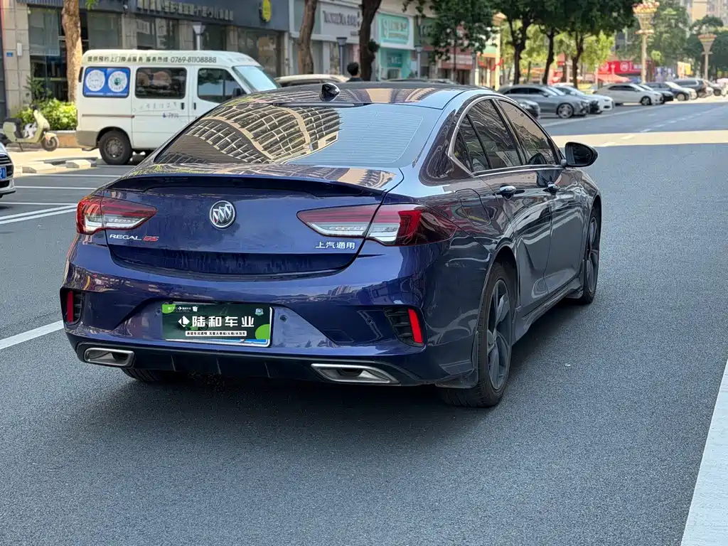 Buick Regal — фото 9