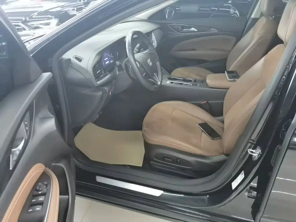 Buick Regal — фото 16