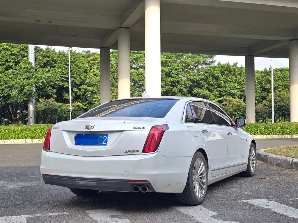 Cadillac CT6 — фото 3