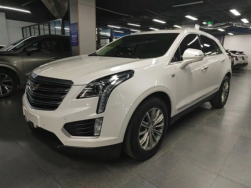 Cadillac XT5 — фото 2