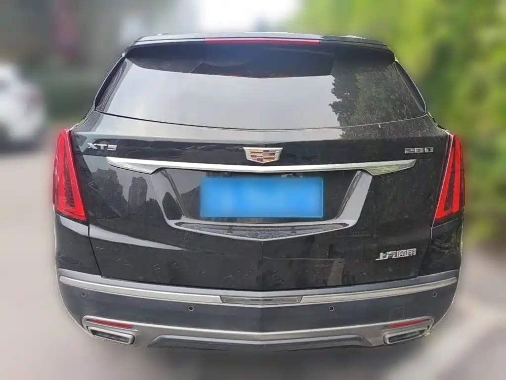 Cadillac XT5 — фото 8