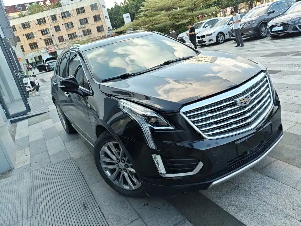 Cadillac XT5 — фото 3