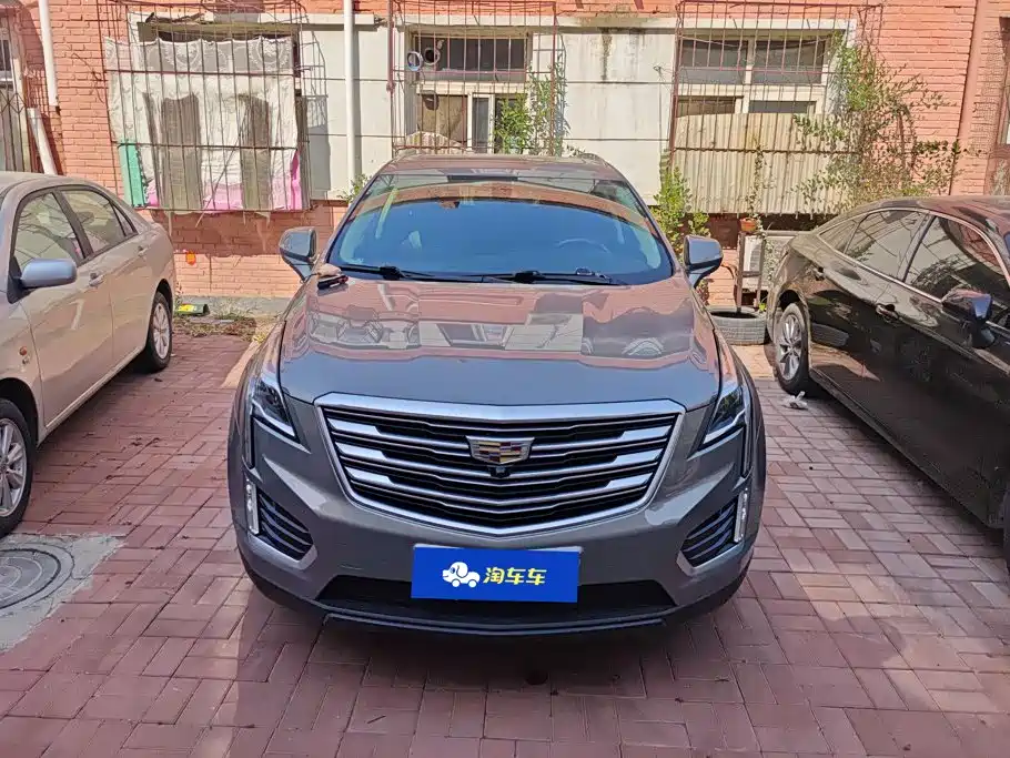 Cadillac XT5 — фото 2