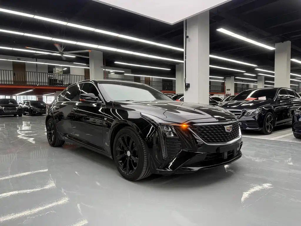 Cadillac CT5 — фото 3