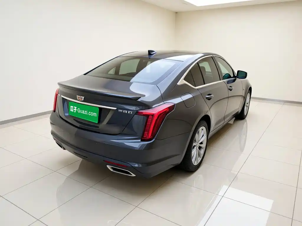 Cadillac CT5 — фото 4