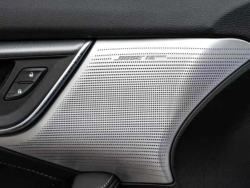 Cadillac CT5 — фото 5