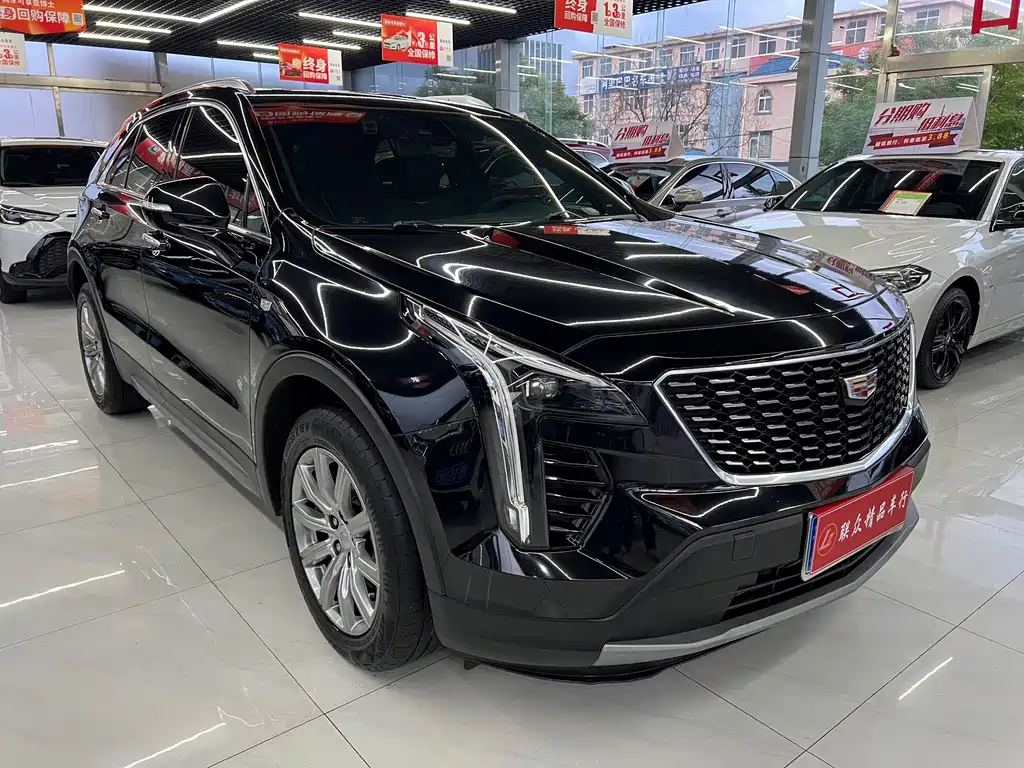 Cadillac XT4 — фото 3