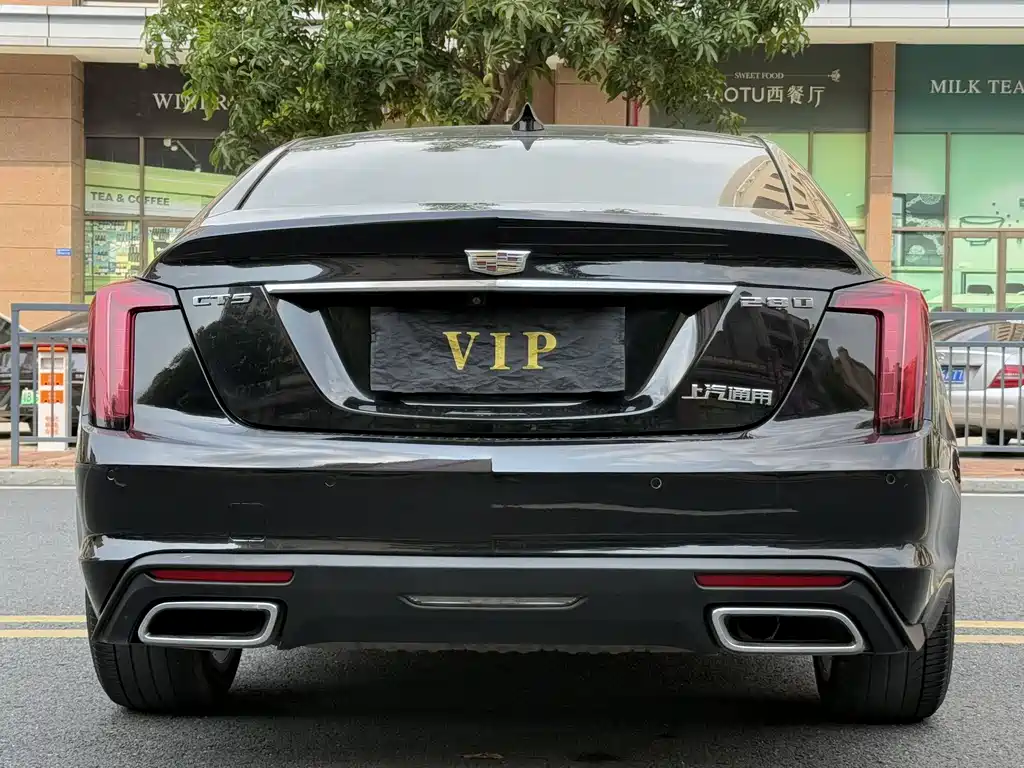 Cadillac CT5 — фото 4