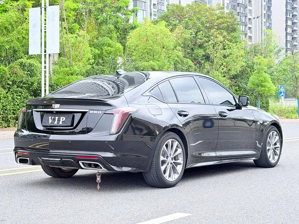 Cadillac CT5 — фото 6