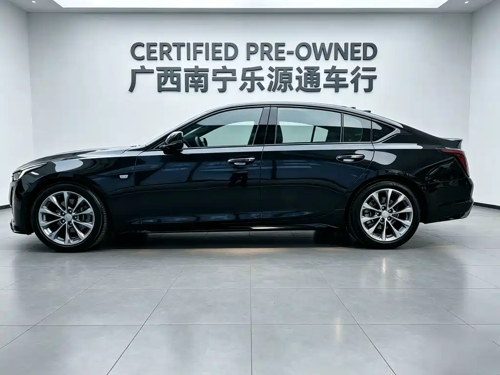 Cadillac CT5 — фото 8