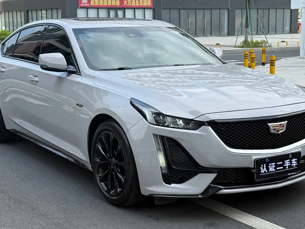 Cadillac CT5 — фото 3