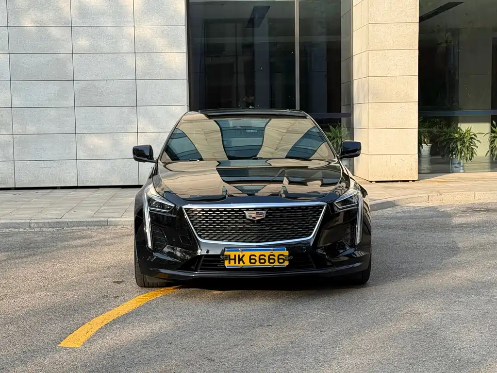 Cadillac CT6 — фото 2