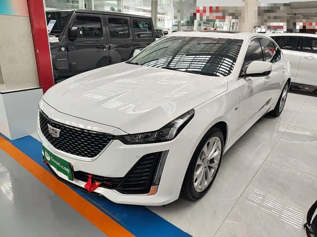 Cadillac CT5 — фото 2