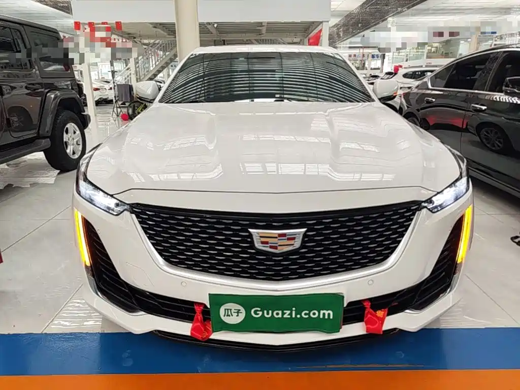 Cadillac CT5 — фото 3