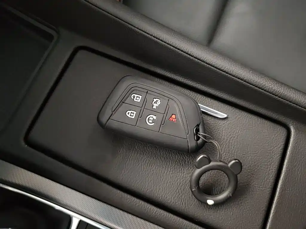 Cadillac CT5 — фото 9