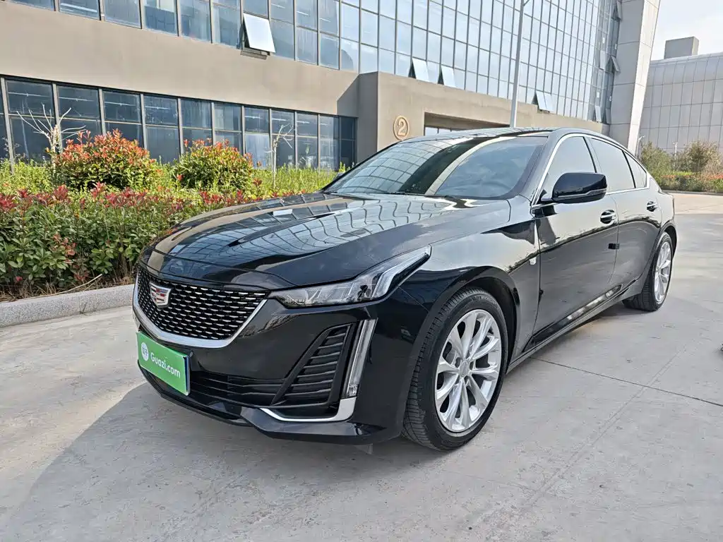 Cadillac CT5 — фото 2