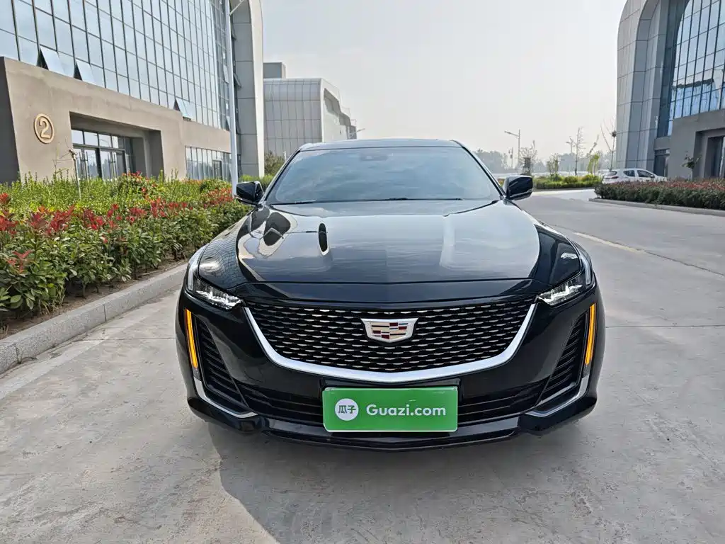 Cadillac CT5 — фото 3
