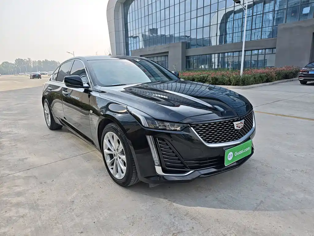 Cadillac CT5 — фото 4