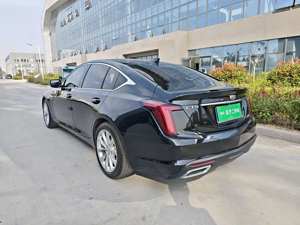 Cadillac CT5 — фото 5