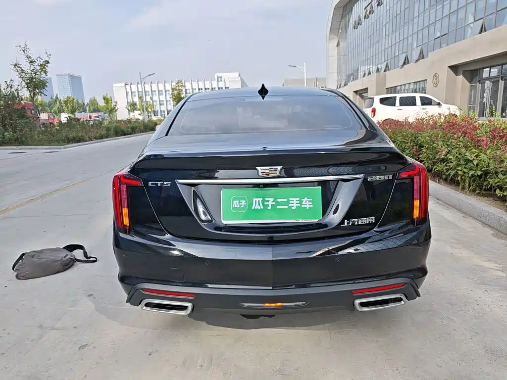 Cadillac CT5 — фото 6