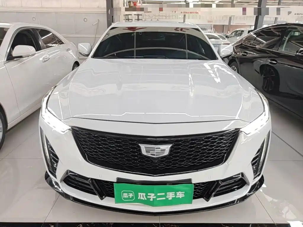 Cadillac CT5 — фото 3