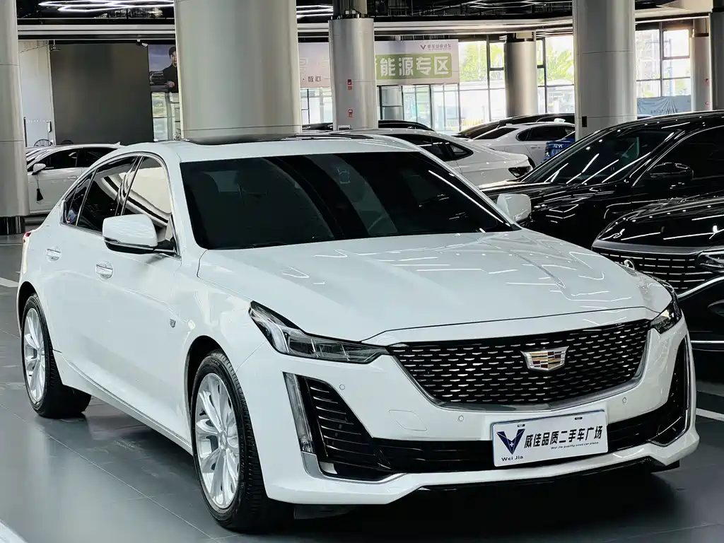 Cadillac CT5 — фото 3