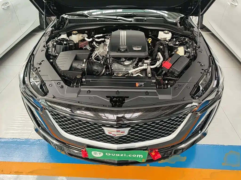 Cadillac CT5 — фото 20